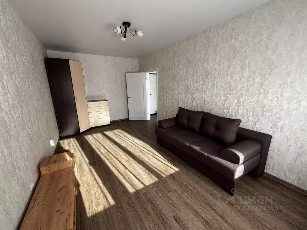 1-к кв. Алтайский край, Барнаул ул. 6-я Нагорная, 15в/к1 (41.5 м) - Фото 1