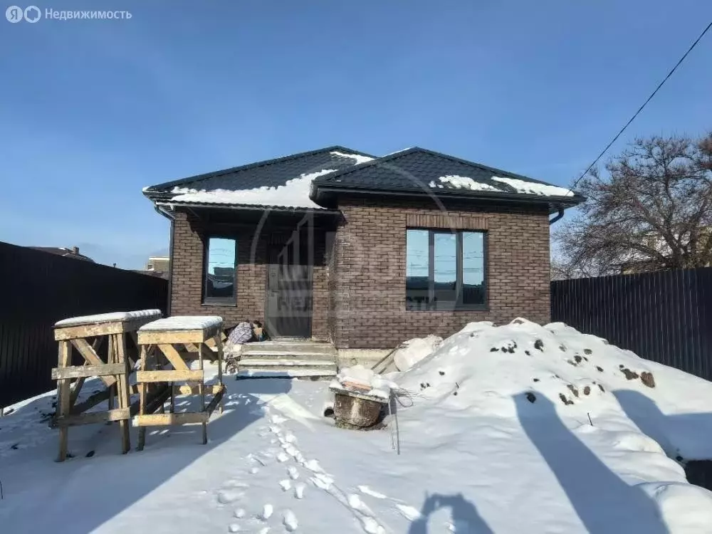 Дом в Батайск, улица Калинина, 80 (100 м) - Фото 1