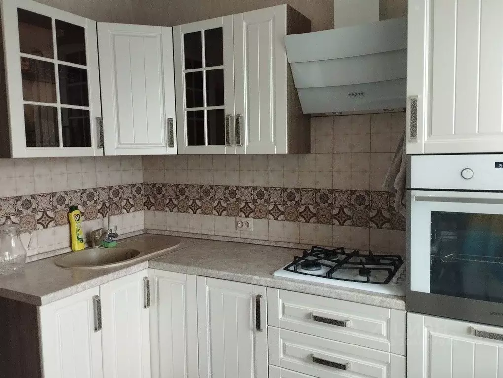 2-к кв. Пермский край, Пермь ул. Газеты Звезда, 8 (58.0 м) - Фото 1