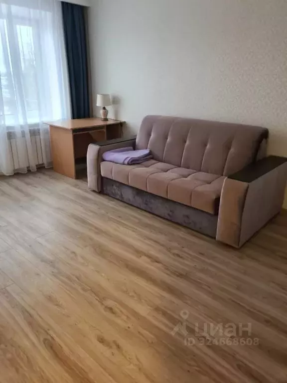 1-к кв. Ленинградская область, Отрадное Кировский район, Заводская ... - Фото 1