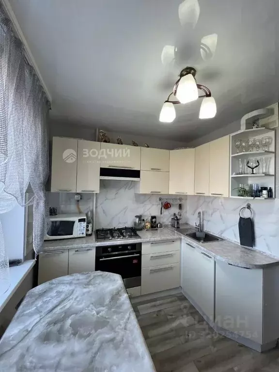 1-к кв. Чувашия, Чебоксары ул. 324-й Стрелковой Дивизии, 4 (33.0 м) - Фото 0