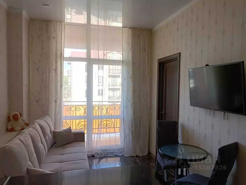 2-к кв. Краснодарский край, Геленджик ул. Гоголя, 7к1 (52.0 м) - Фото 1