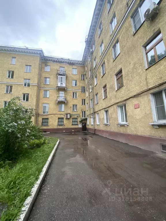 3-к кв. Кемеровская область, Новокузнецк ул. Куйбышева, 18 (78.3 м) - Фото 1