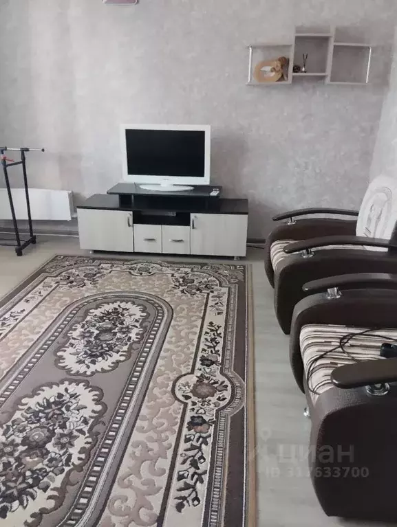1-к кв. Татарстан, Нижнекамск ул. Сююмбике, 62 (33.0 м) - Фото 0