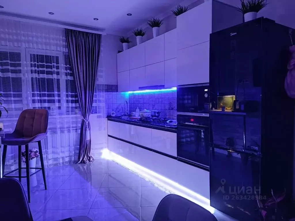 Дом в Крым, Алушта муниципальный округ, Партенит пгт  (60 м) - Фото 1