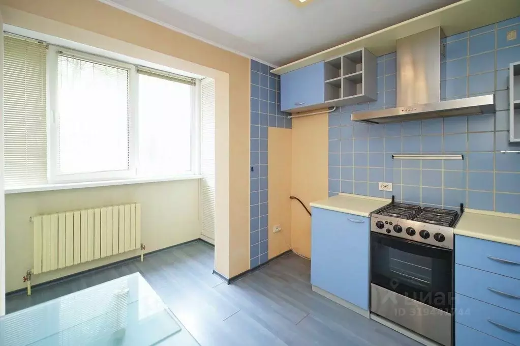 Квартира, 1 комната, 50 м - Фото 0