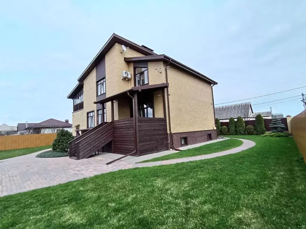 Дом в Воронежская область, Рамонь рп ул. Есенина, 24 (315 м) - Фото 2