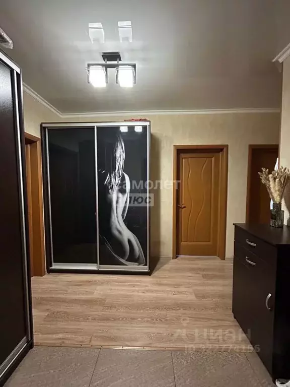 3-к кв. Оренбургская область, Оренбург ул. Терешковой, 263/4 (75.8 м) - Фото 1