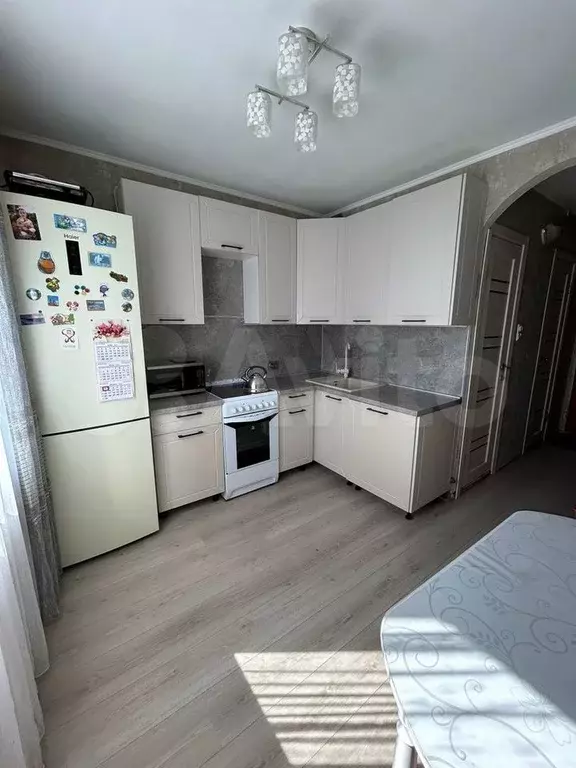 1-к. квартира, 32,9 м, 4/10 эт. - Фото 1