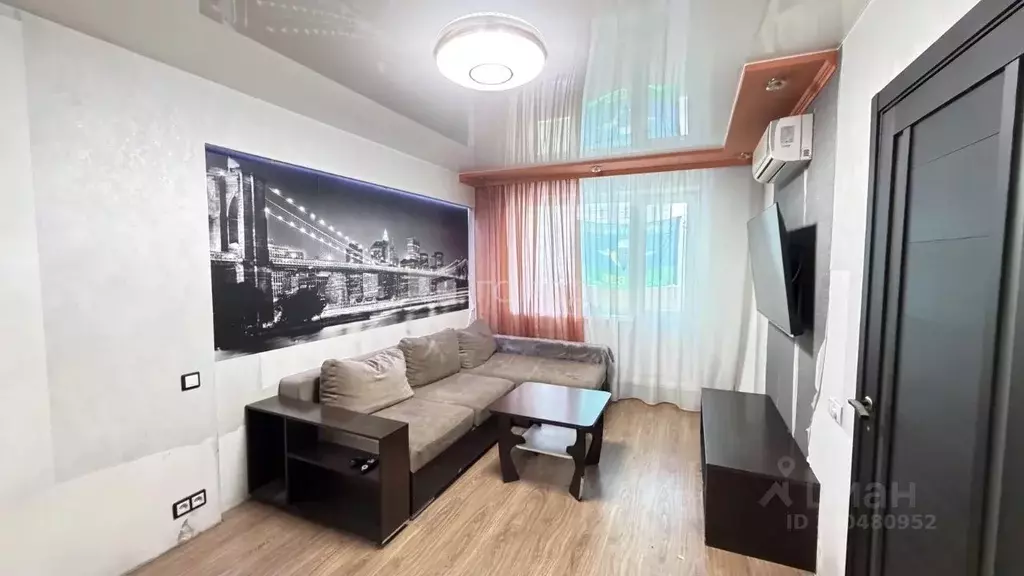 2-к кв. Кемеровская область, Новокузнецк ул. Косыгина, 75 (43.7 м) - Фото 1