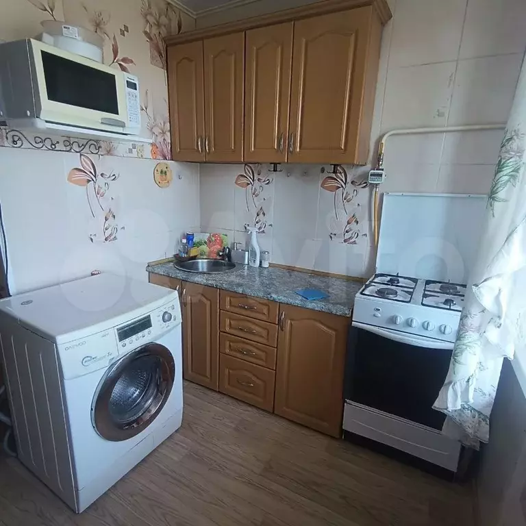 3-к. квартира, 60 м, 6/9 эт. - Фото 0