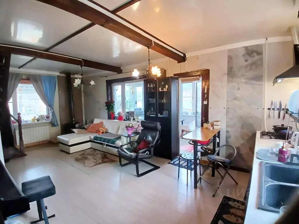 Дом в Ленинградская область, Новая Ладога Волховский район, ул. ... - Фото 1