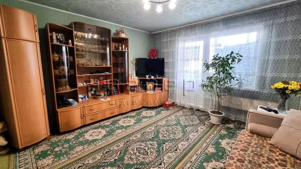 4-к кв. Красноярский край, Красноярск ул. Кутузова, 42 (82.3 м) - Фото 1