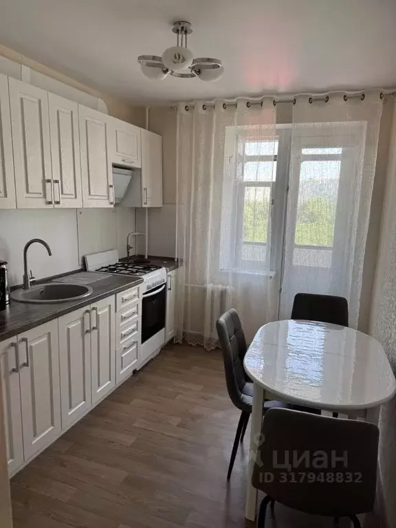 2-к кв. Краснодарский край, Краснодар ул. Имени Тургенева, 181 (54.0 ... - Фото 0