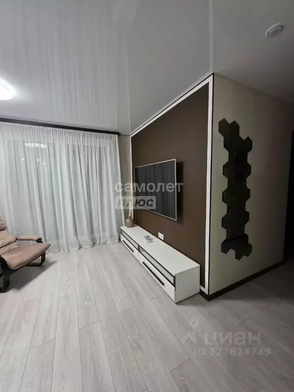 2-к кв. Тюменская область, Тюмень ул. 50 лет Октября, 57Б (60.3 м) - Фото 2