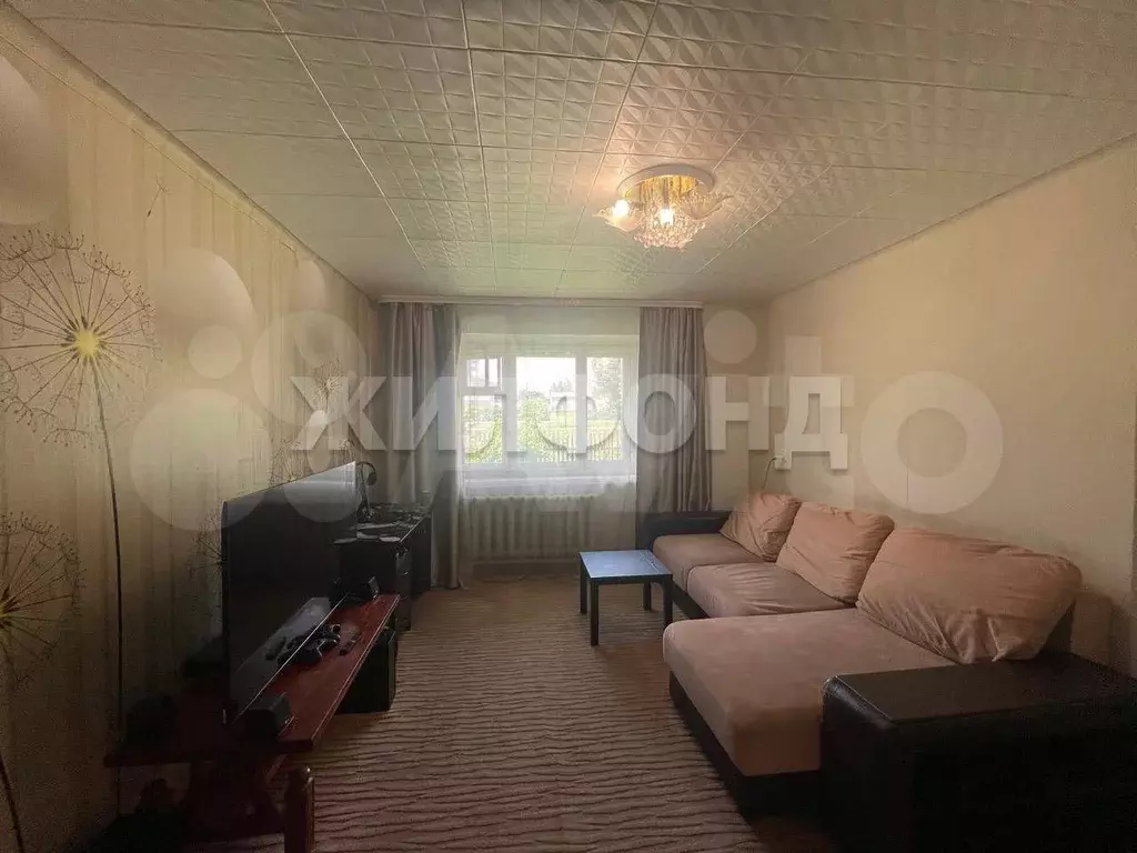 3-к. квартира, 55,9 м, 1/2 эт. - Фото 1