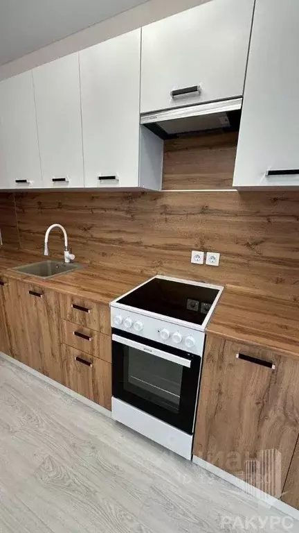 3-к кв. Пермский край, Пермь ул. Свободы, 15Б (50.0 м) - Фото 1