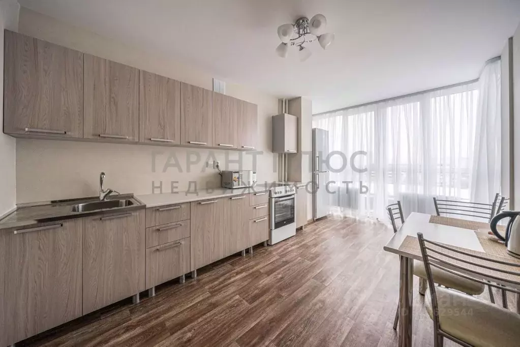 2-к кв. Липецкая область, Липецк ул. И.В. Свиридова, 10 (60.0 м) - Фото 2