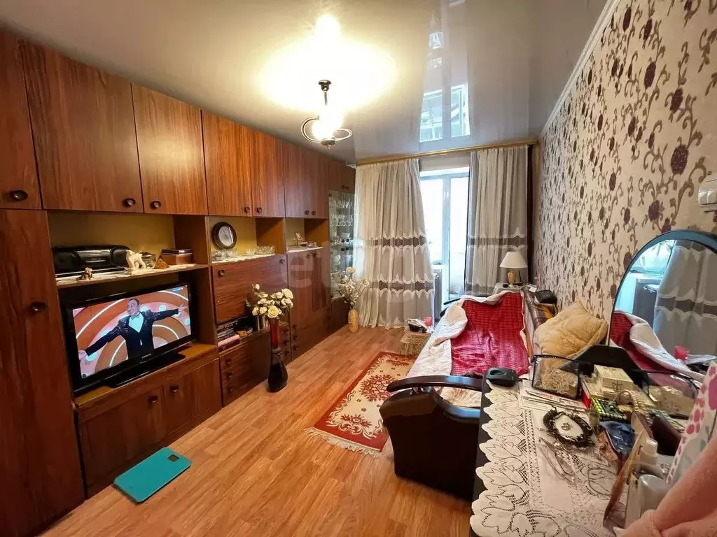 1-к кв. Татарстан, Казань ул. Серова, 37 (30.0 м) - Фото 0