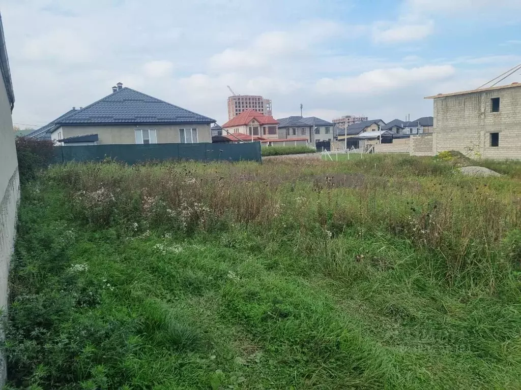 Участок в Кабардино-Балкария, Нальчик ул. Братьев Алакаевых (7.2 сот.) - Фото 1