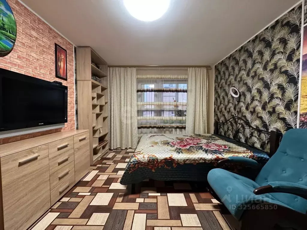 1-к кв. Кировская область, Киров Заводская ул., 10 (39.7 м) - Фото 1