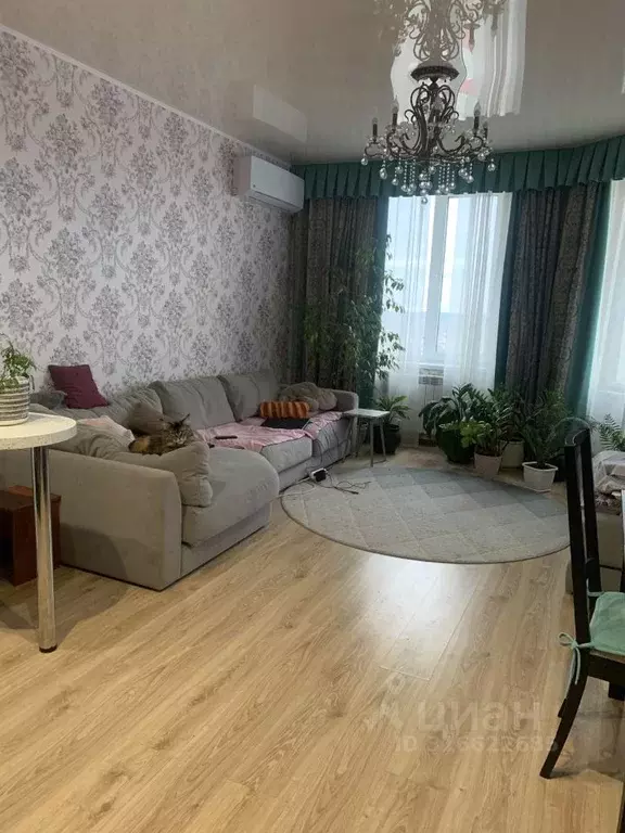 3-к кв. Курская область, Курск ул. Радищева, 20 (110.0 м) - Фото 0