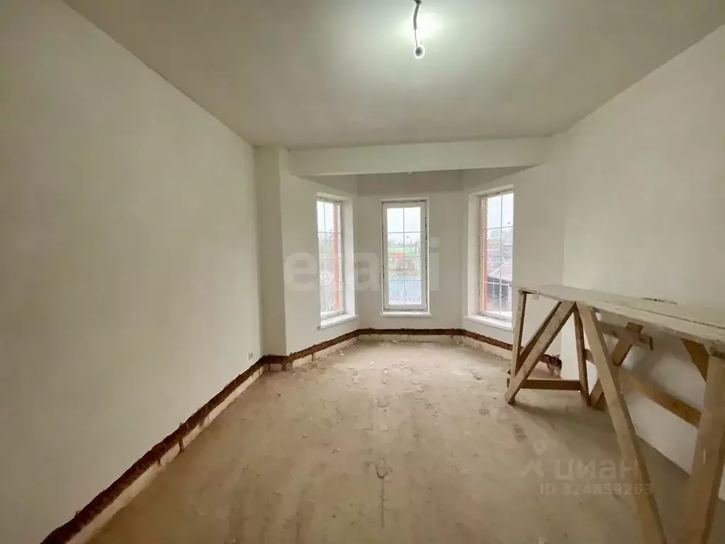 Дом в Смоленская область, Смоленск Досуговское ш., 10 (261 м) - Фото 1