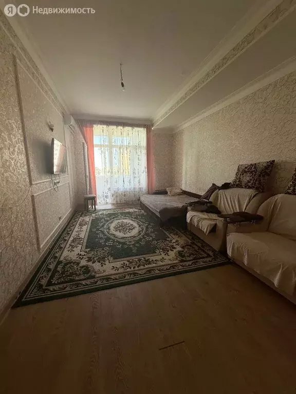 3-комнатная квартира: Махачкала, Ванашимахинская улица, 5 (94 м) - Фото 1