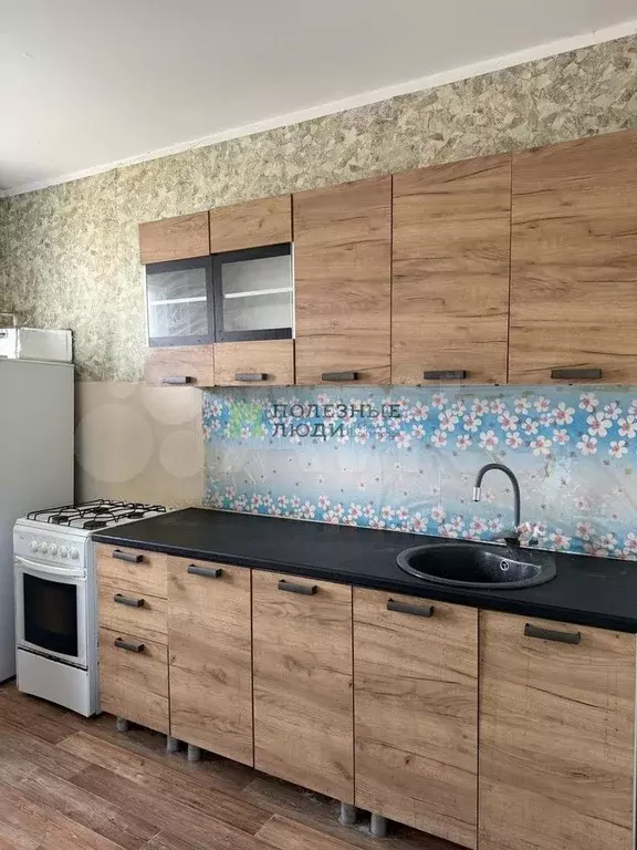 1-к. квартира, 40,2 м, 9/9 эт. - Фото 0