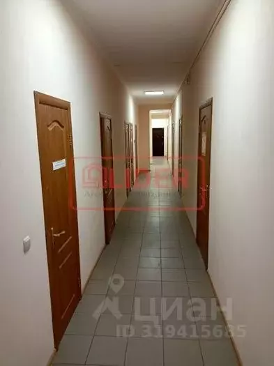 Офис в Севастополь ул. Адмирала Юмашева, 25 (20 м) - Фото 1