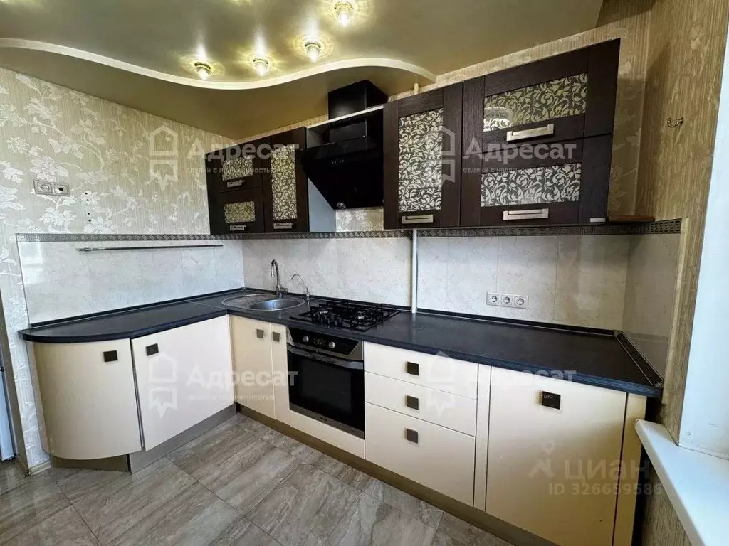 4-к кв. Волгоградская область, Волгоград Университетский просп., 49 ... - Фото 2