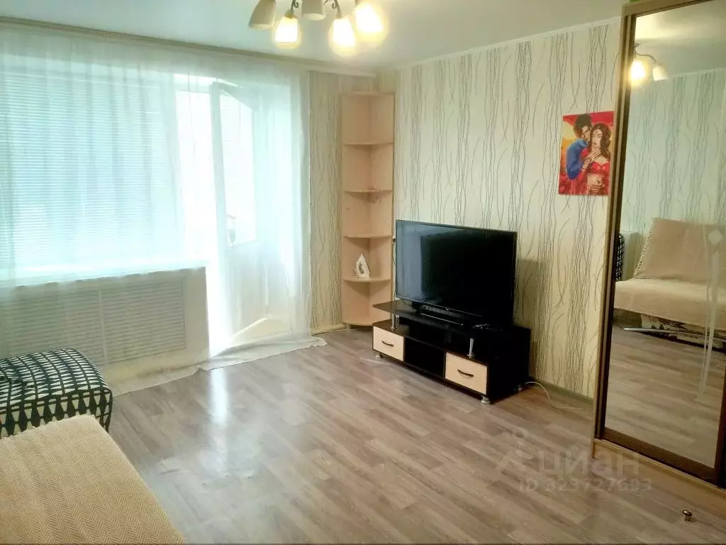 1-к кв. Самарская область, с. Кошки, 3-й кв-л 8 (42.0 м) - Фото 1