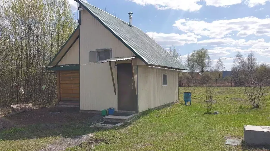Дом в Башкортостан, Мечетлинский район, д. Новомещерово Айская ул., 18 ... - Фото 0