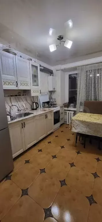 2-к. квартира, 53 м, 4/5 эт. - Фото 0