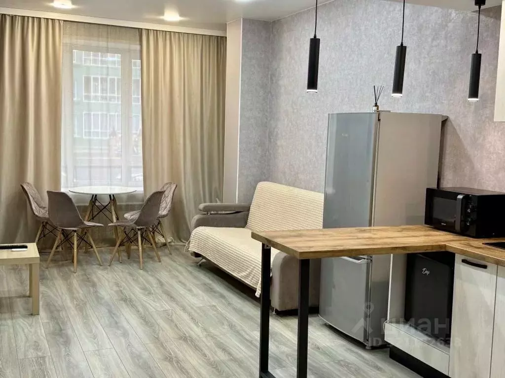 1-к кв. Хакасия, Абакан ул. Некрасова, 33А (50.0 м) - Фото 0