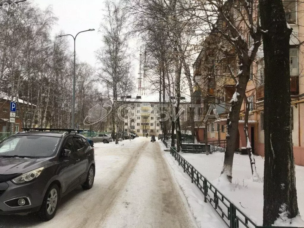 3-комнатная квартира: Тюмень, Севастопольская улица, 21 (57 м) - Фото 1