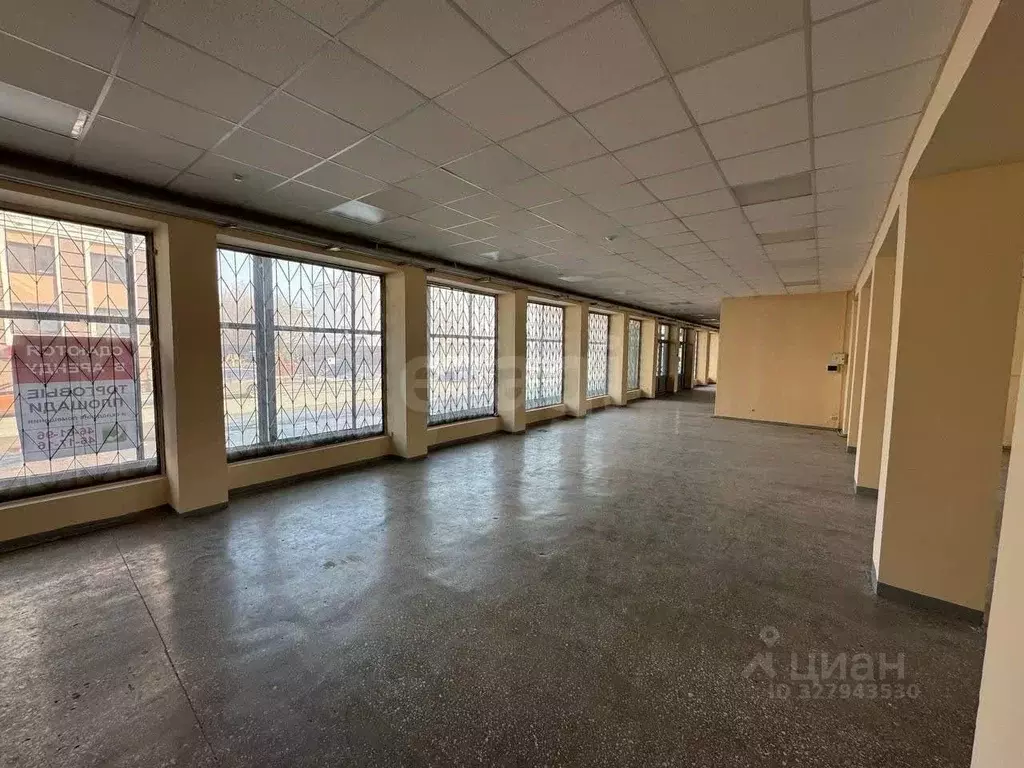 Помещение свободного назначения в Курганская область, Курган ул. ... - Фото 2