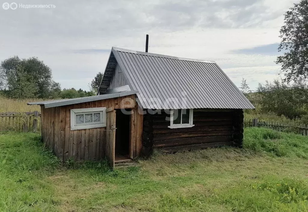 Дом в Вологодская область, Грязовецкий муниципальный округ, деревня ... - Фото 0