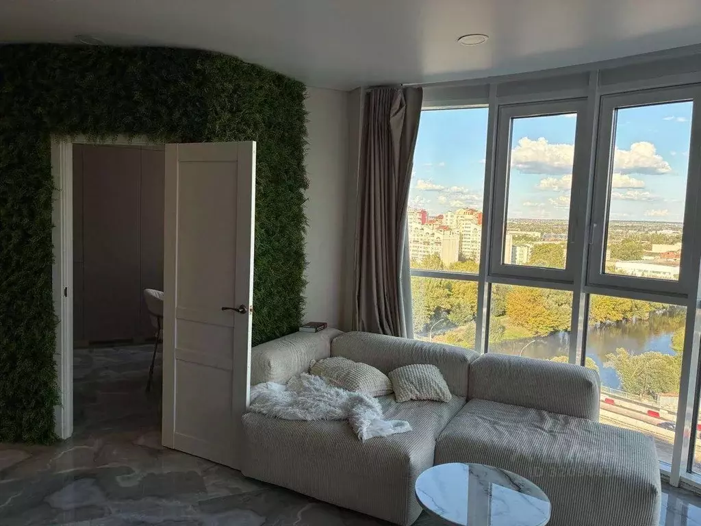 1-к кв. Белгородская область, Белгород Харьковская ул., 3 (49.6 м) - Фото 1