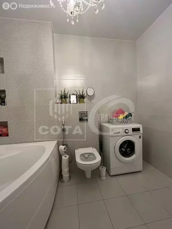 3-комнатная квартира: Воронеж, улица Куколкина, 11 (96 м) - Фото 0