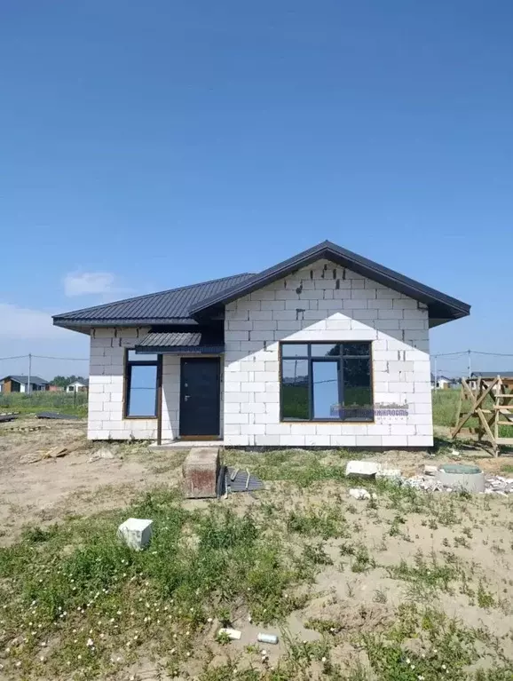 Дом в Алтайский край, Первомайский район, с. Фирсово, Березовый Мыс кп ... - Фото 1