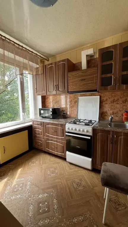 2-к. квартира, 55 м, 4/5 эт. - Фото 1
