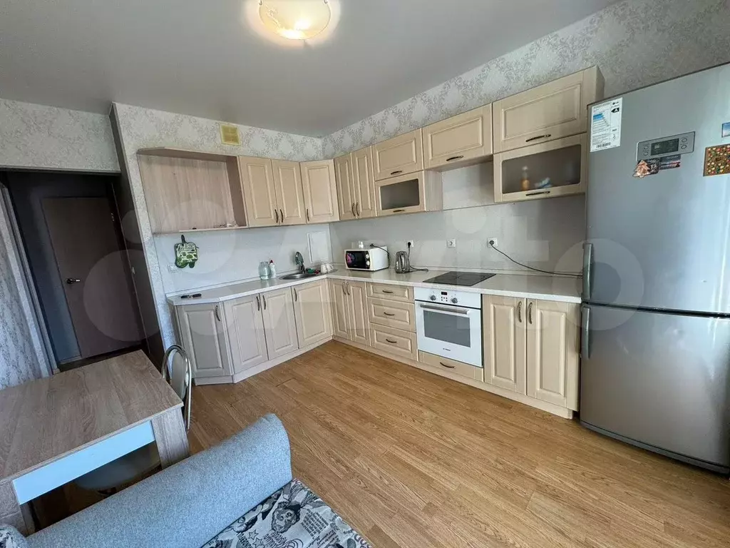 1-к. квартира, 40 м, 4/16 эт. - Фото 0
