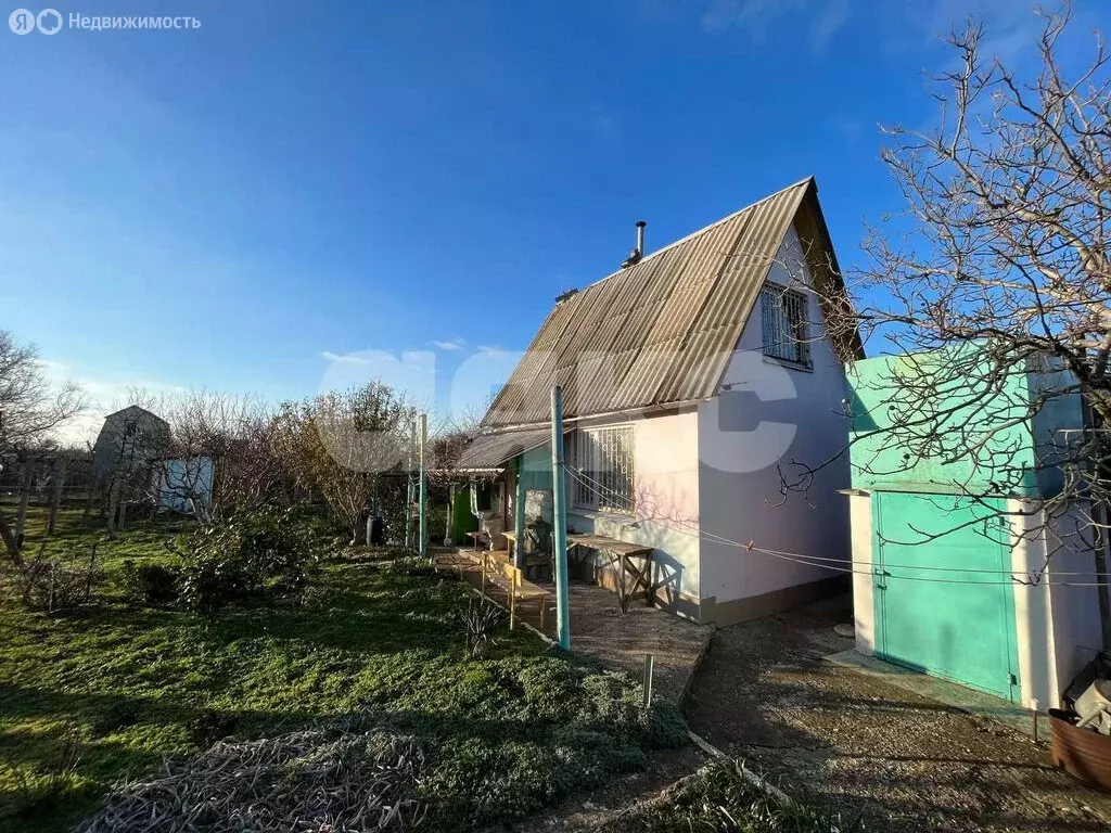 Дом в Трудовское сельское поселение, посёлок Айкаван, СПК Радуга-Крым ... - Фото 1