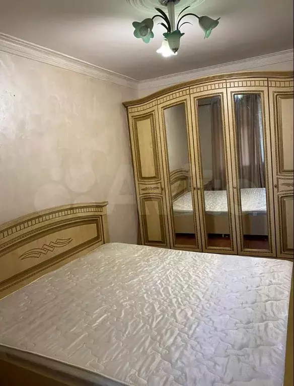 4-к. квартира, 90 м, 1/5 эт. - Фото 0