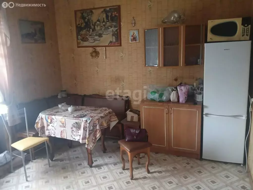 2-комнатная квартира: Гвардейск, Вокзальная улица, 13 (48.8 м) - Фото 0