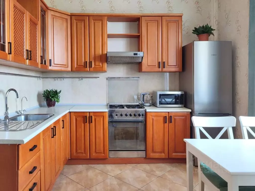 2-к кв. Москва Кутузовский просп., 41 (71.0 м) - Фото 1