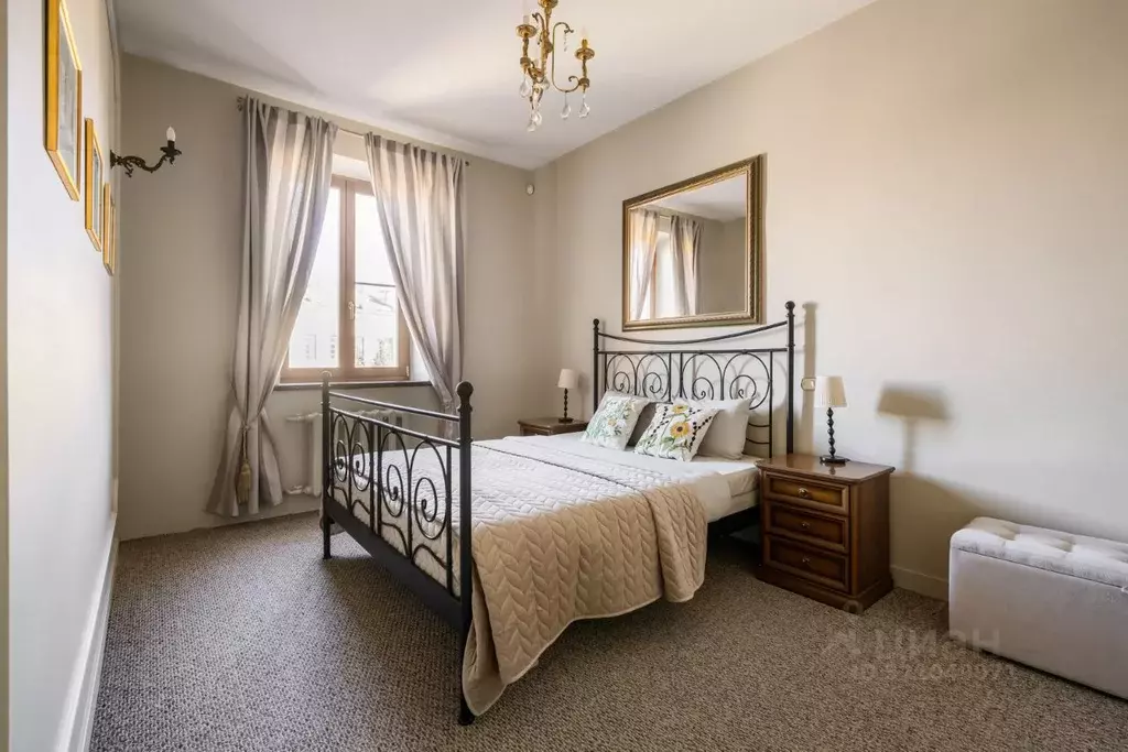 2-к кв. Санкт-Петербург Невский просп., 88Б (68.0 м) - Фото 1