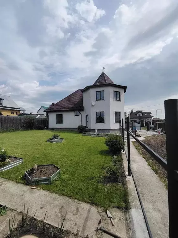 Дом в Свердловская область, Сысерть ул. Декабристов, 55 (180 м) - Фото 1