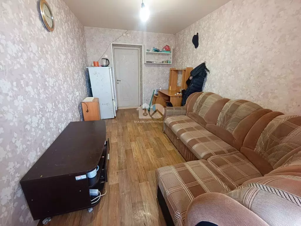 Комната Новосибирская область, Новосибирск ул. Лазарева, 31 (11.5 м) - Фото 1